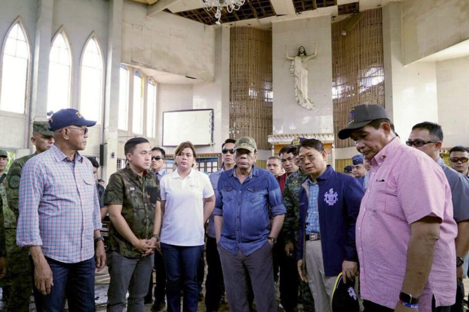 20190130-Duterte-kathedraal-Jolo