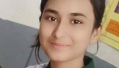 Photos of 14 year old Pakistani Huma Younus abducted in October 2019