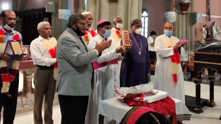 Work and publications of the Catholic Bible Commission Pakistan (CBCP) in Lahore - Pakistan