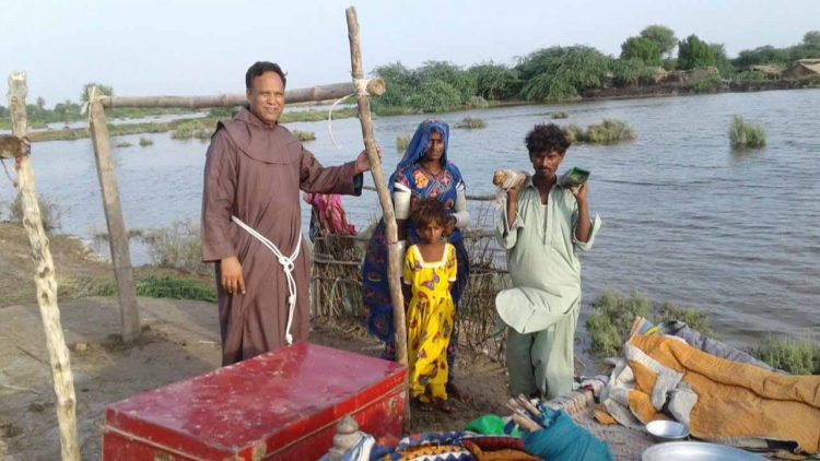 Emergency help to Flood Victims, Sindh Province Cities, 2022