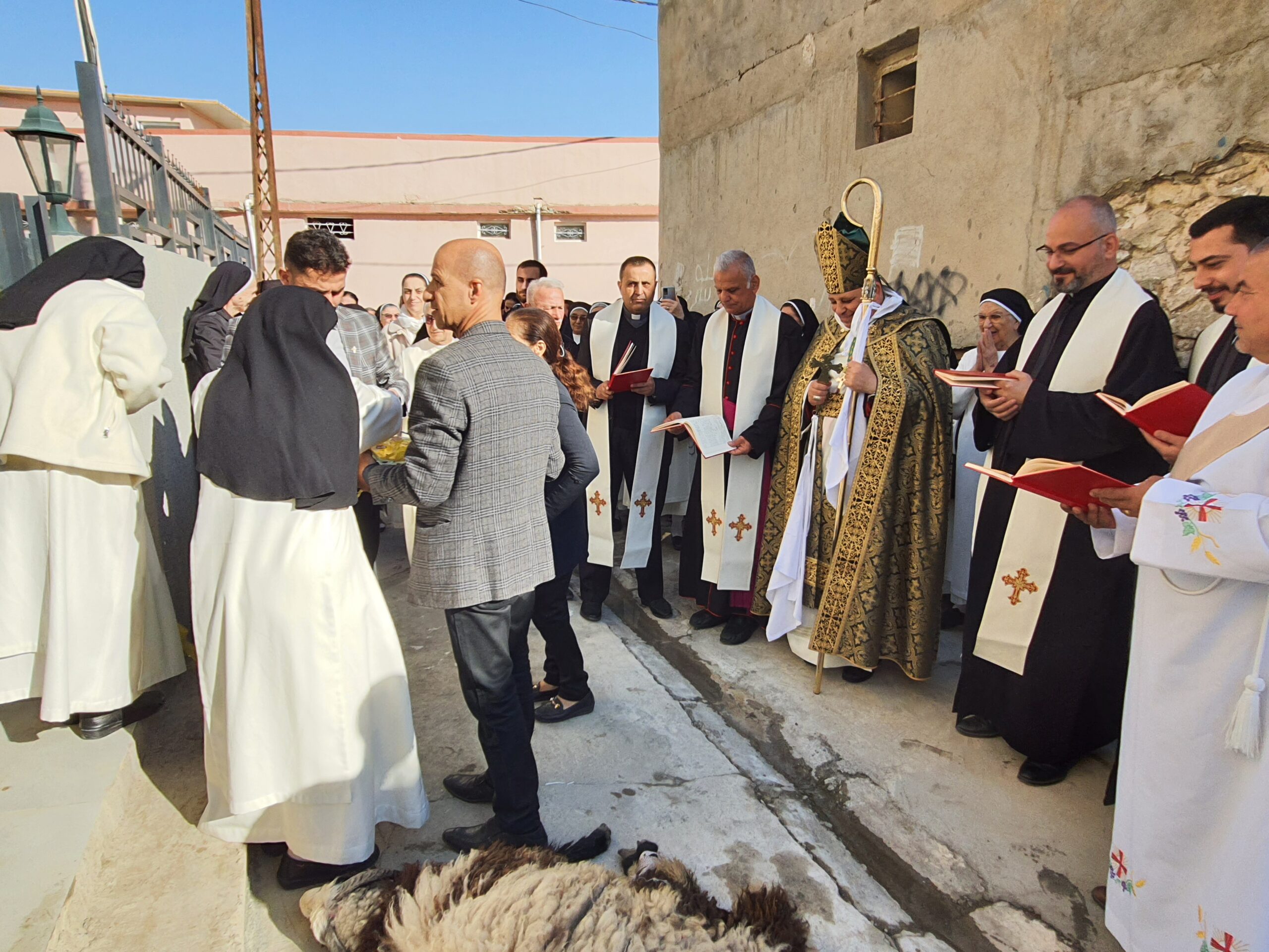 Nieuw klooster in Batnaya roept Christenen om terug te keren