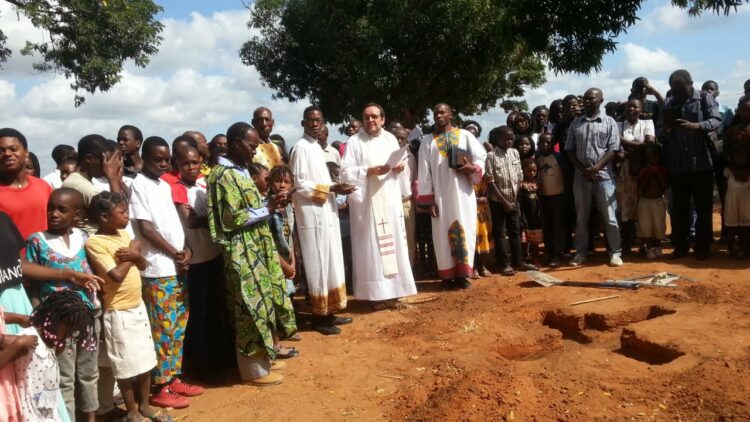 Construction of the parish church in favour of the parish Saint Charles Lwanga, Mahate (second phase)