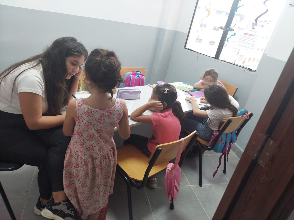 Zusters helpen kwetsbare meisjes in Libanon