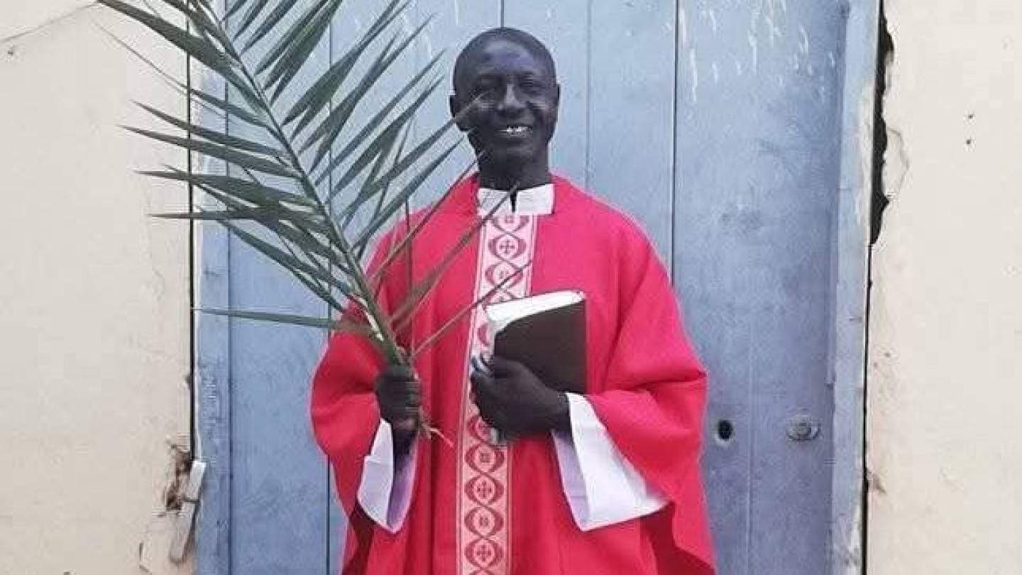 1000277241 Pastoor Luka Jomo is in Soedan vermoord tijdens een aanval door milities
